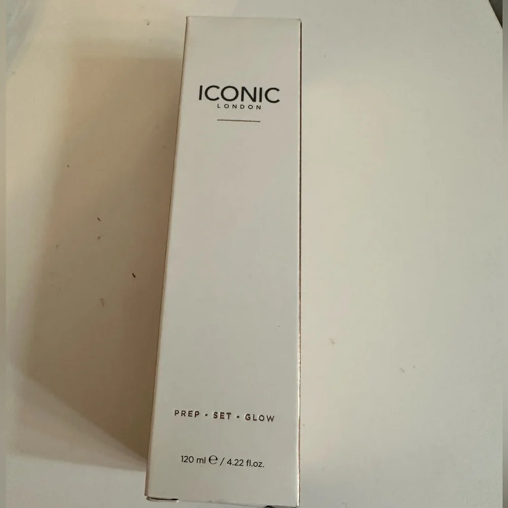 Iconic London Prep Set Glow
